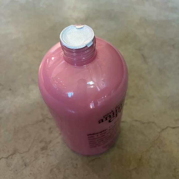 Sealed Philosophy pink frosted animal cracker shampoo shower gel bubble bath new - Picture 2 of 5